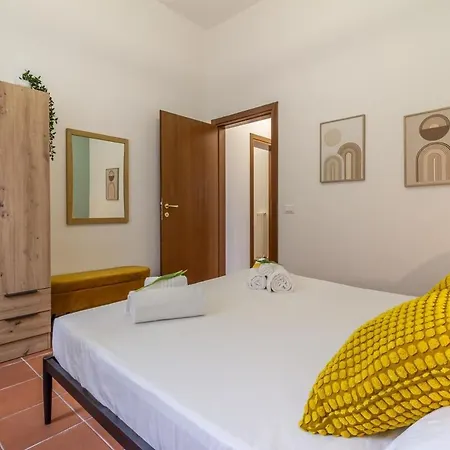 Apartment Art Nouveau With Garden Near The Station Verona
